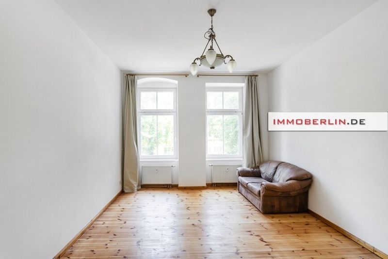 IMMOBERLIN.DE - Perfekt in Kreuzberg! Renovierte Altbauwohnung mit ruhigem Südwestbalkon